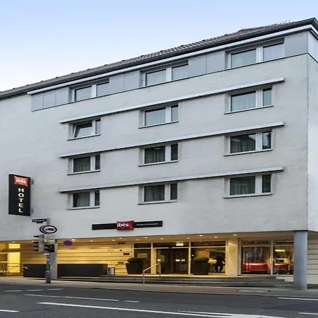 斯图加特市中心宜必思酒店