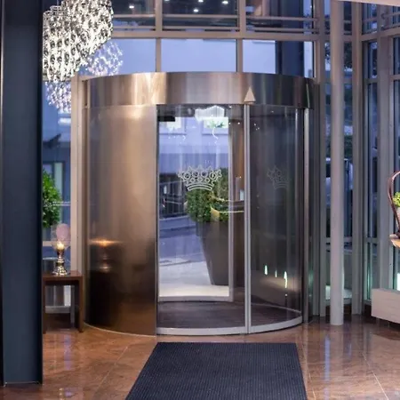 Kronenhotel Hotell