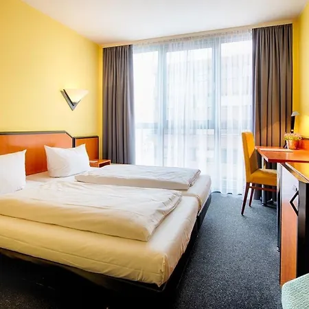 Achat Airport Messe Szálloda 3*