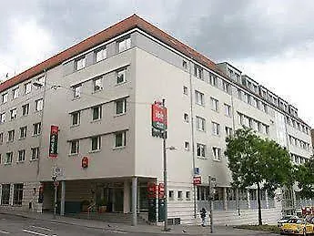 斯图加特市中心宜必思酒店 酒店 3*