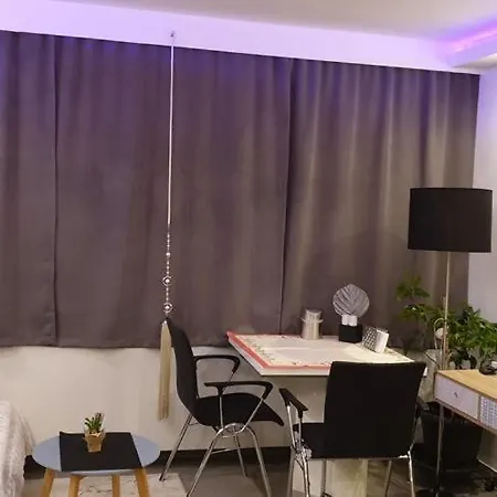 Einzimmer Im Si-centrum Stuttgart-moehringen Daire Stuttgart