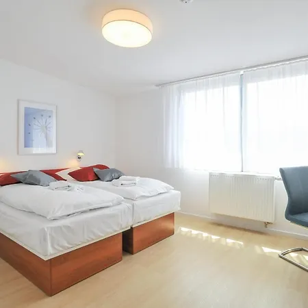 Otel Gaestehaus Abz *