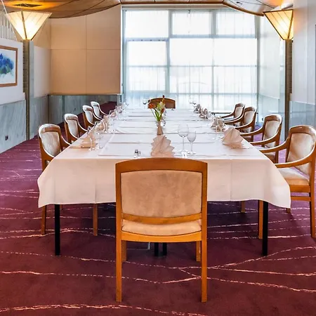 Ξενοδοχείο Royal 4*