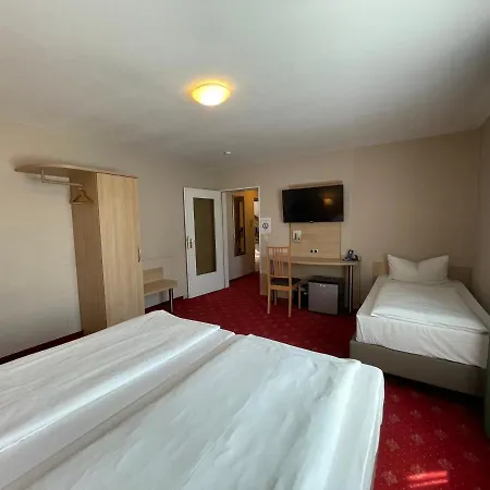 酒店 Hafner Hotel- -self Check-in 24h