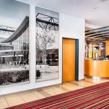 Szálloda Achat Airport Messe Stuttgart