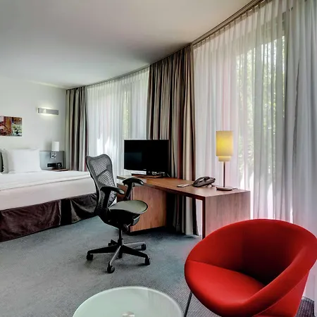 Hilton Garden Neckarpark Hotell Stuttgart