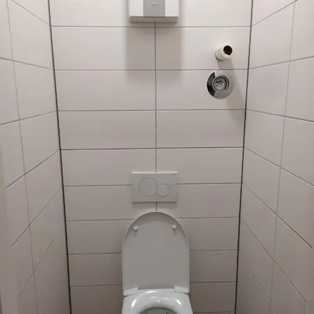 アパート Private Microapartment - Free Parking - Wlan シュトゥットガルト