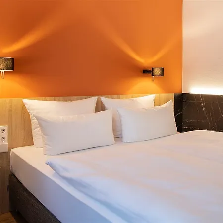 Szálloda Achat Airport Messe 3*