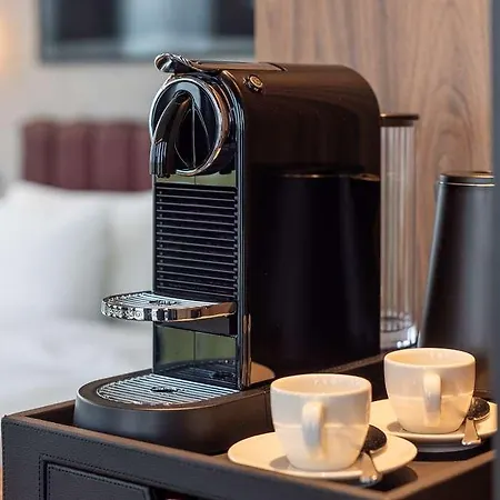 호텔 Radisson Blu At Porsche Design Tower 슈투트가르트