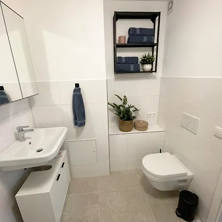 Zentrales Innenstadt Mit Garage アパート シュトゥットガルト