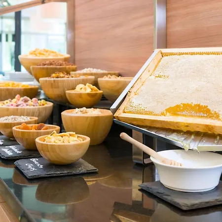 Lägenhetshotell Maseven Si Centrum Ehem Si-suites 4*