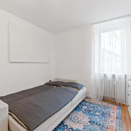 Bad Cannstatt - Appartement *