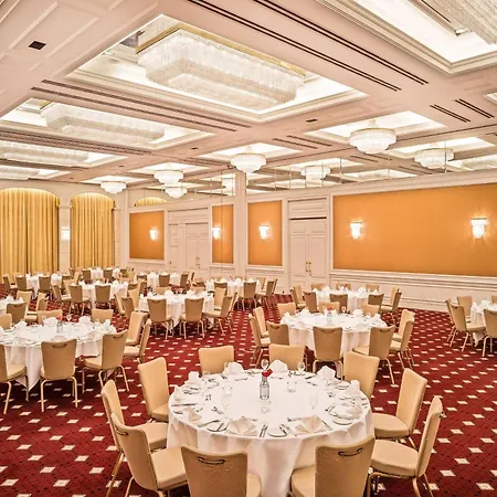 Le Meridien Hotel