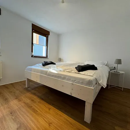 2 Mit Kostenlosem Parkplatz * شتوتغارت