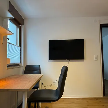 شقة 2 Mit Kostenlosem Parkplatz شتوتغارت