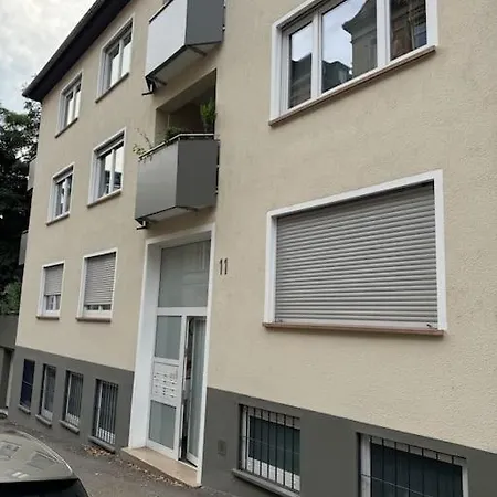 Zentrales In Stuttgart, 3 Fuer 10 Gaeste 公寓