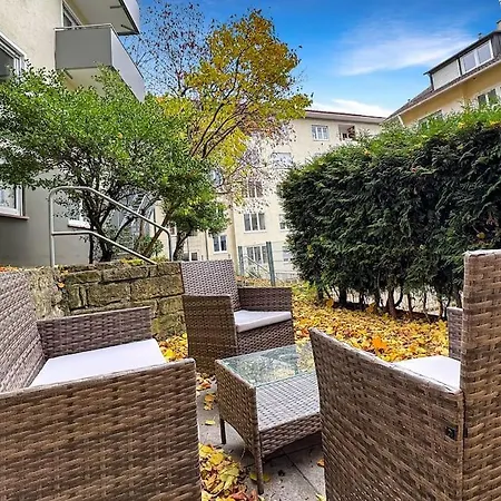公寓 Zentrales In Stuttgart, 3 Fuer 10 Gaeste