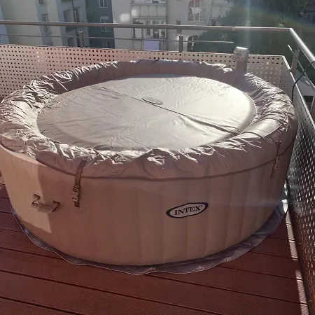 Komfort Oase Mit Klimaanlage, Terrasse Und Whirlpool Apartment *