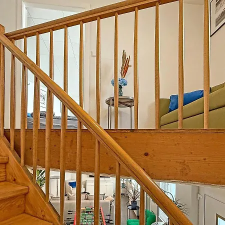 Central Stuttgart Group Duplex Sleeps 13 Games Ps5 Patio Dom wakacyjny *