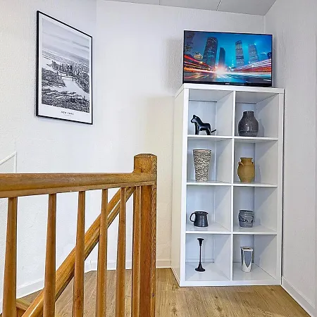 Central Stuttgart Group Duplex Sleeps 13 Games Ps5 Patio Dom wakacyjny Stuttgart
