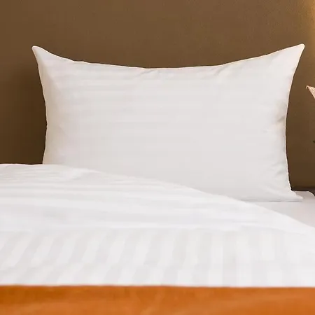 Intercityhotel 3* Stuttgart