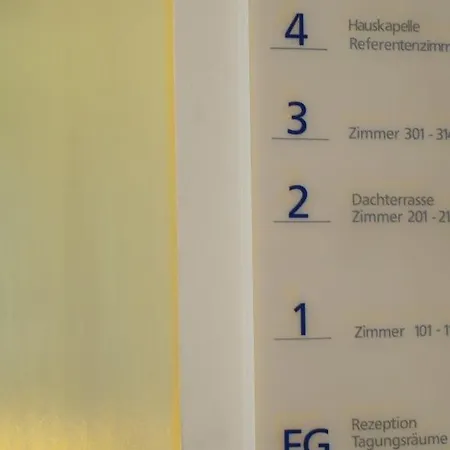 Christkoenigshaus 호텔 2*
