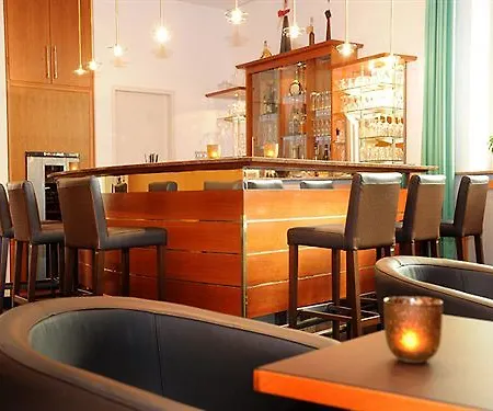 Hotell Kronenhotel 4*