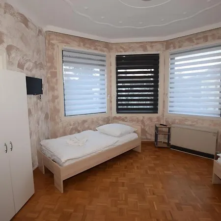 Апартаменты Bad Canstatt Штутгарт
